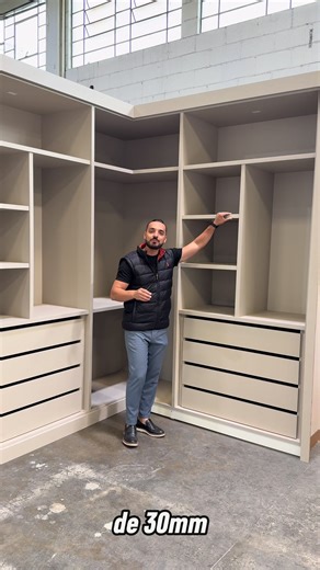 A Due Móbile une tecnologia e design para criar móveis planejados com o melhor custo-benefício da região. Seu projeto, do seu jeito. Vem pra Due!! #marcenaria #moveisaltopadrao #designinteriores #arquitetura #moveissobmedida