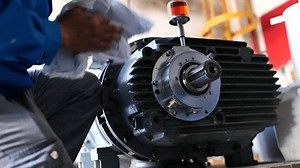 4k Video Maintenance Technician Cleaning Large Stock Footage Video (100% Royalty-free) 3699158139 | Shutterstock