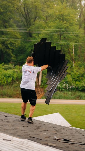 World Class Roofing on Instagram: "Another day another roof  - #roofing #amishcrew #shingles #roofernearme #fastroofer #amishroofer #roofer #contractor #construction #ohioroofer #amishroofing #shingleexperts #amishcraftsmanship #roofingpros #shinglemasters #amishbuilt #roofingtradition #amishshingles #craftedroofs #expertroofing"