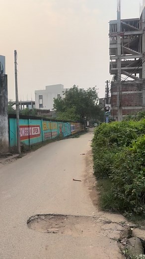 House for Sale in Rahmat Nagar | Total Area : 4 khatta | Registry & Mutation | Best property for investment | #propertyinvestment #reels #realestate2025 #investmentproperty #plot #virelpost #viralvideo | Azeem Equbal : Real Estate Guide