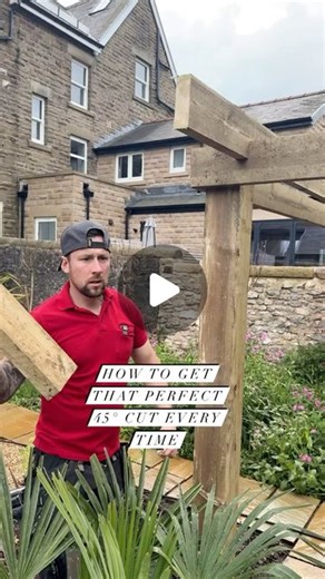 Mark Marshall | How to get the perfect 45° cut for your Pergola #landscaping #Garden #pergola #gazibo #gardendecor #gardendesign | Instagram