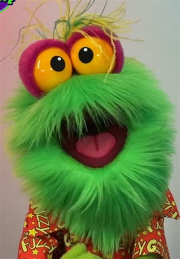 Here’s the new face of ‘Fuzzy Get’ enterprises it’s… Fuzzy ‘G’ in action #puppetsoftiktok #puppets #monster #philfletcherofficial #fuzzy