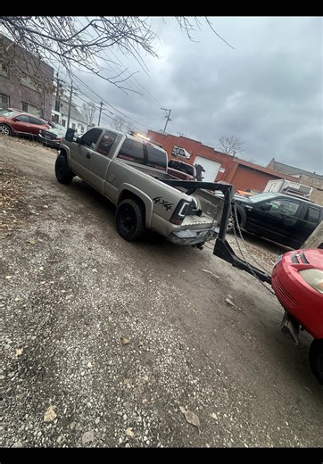 Towing Adventures with Cateye Chevy in Chicago