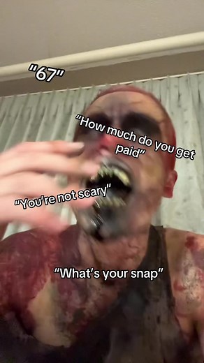 Scary Makeup Techniques for Haunted House Actors