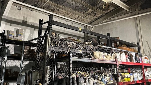 Eugene Springfield Fire tackles two blazes in west Eugene late Tuesday night