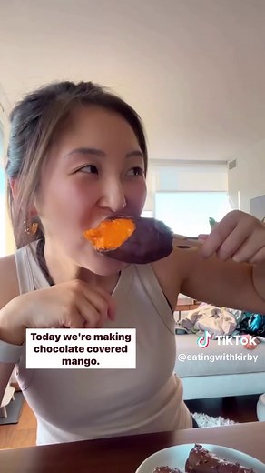 Chocolate Covered Mango Recipe (Easy & Healthy!)