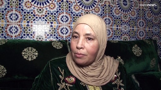 نساء مغربيات يحيين تقليد الحناء بعد اعتراف اليونسكو به كتراث ثقافي
