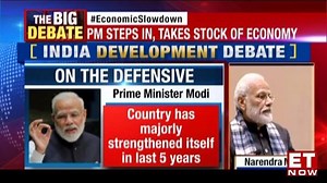 PM Narendra Modi steps in, takes stock of economy, says India resilient to slowdown. | ET NOW