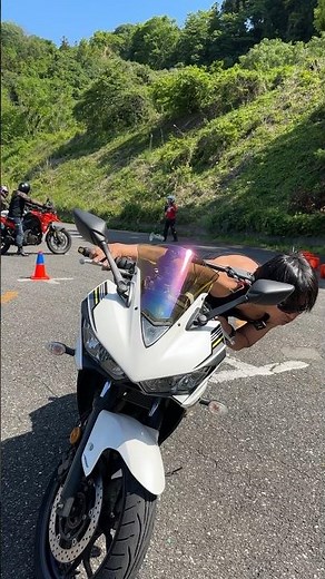 Correct Lean-In Form #Motorcycle