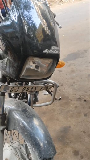 Maksud BHAI on Instagram: "🧑‍🔧 Saplender 2002 model full sarvice 🧑‍🔧 🖤🖤 Janta Gerej 🖤🖤 #bikerepair #bikerepairs #mobilebikerepair #bikerepairshop #diybikerepair bikerepairstation bikerepaircenter jonsbikerepair motorbikerepair publicbikerepair ebikerepair backalleybikerepair bikerepairs4u freebikerepair bethanybikerepair expertbikerepair pabikerepair bikerepairing motorbikerepairs sheffieldbikerepair bikerepairanywhere bikerepairman bikerepairleeds playabikerepair electricbikerepair gius