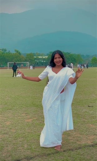 White sari, Soft steps, Endless view 🤍💫 Batch photo day #fyp #batchphotoday #camps