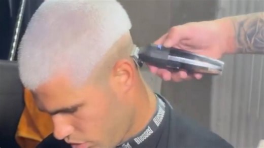 Filtrada la nueva imagen de Carlos Alcaraz tras ganar el US Open: corte de pelo y tinte blanco