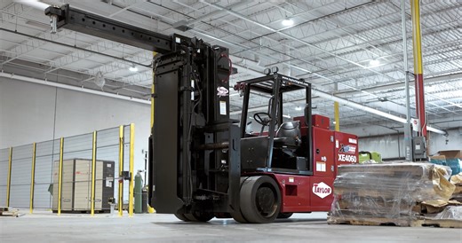 We recently brought in Lee Industrial Contracting to install a massive 650-ton press brake in one of our shops. Our Taylor XE4060 rigging lift truck with its extendable counterweight handled the job with ease — but don’t just take our word for it, hear about directly from the installer Scot Garner! #taylorbigred #XE4060 #riggingequipment #taylorforklifts | Taylor Machine Works