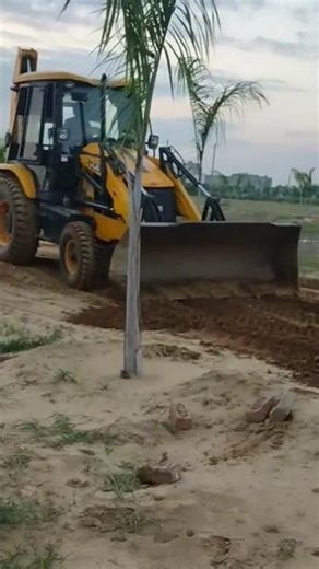JCB machine at work #shiva #jcb #jcbmachine #bulldozer #karan #jcb3dx #jcb3dxmachine #shorts #vlog