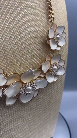 Vintage Joan Rivers Classic Collection Bouquet Garden Necklace Dogwood - Etsy
