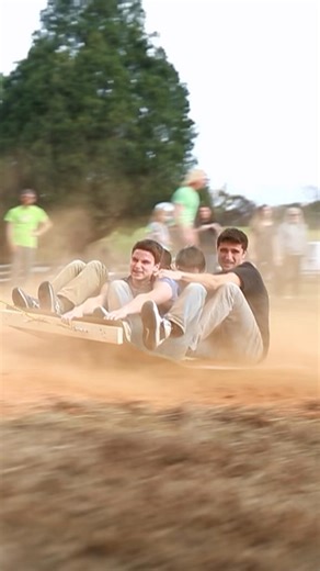 Who can stay up the longest without falling off