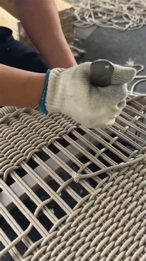 The process of tidying up a woven rope to make a table#youtubeshorts #handmade #trending