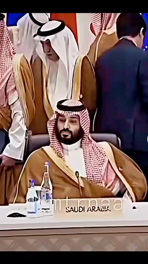 So beautiful 🎻🎽🏈 b . . . . . South Beach in Miami, Florida On the southern tip of Florida, Miami ’s South Beach (aka “SoBe”) is one of the most famous beaches in the country, and for good reason. The sand is white, the water is turquoise, and the atmosphere is lively, just as you’d expect. Here, you’ll find rollerbladers on the paths of the oceanfront park, surrounded by Art Deco buildings and neon signs. Others sunbathe on the beach, next to the purple, yellow, or red lifeguard towers with w