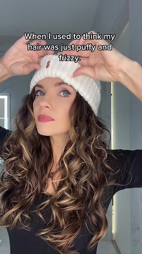 Transforming Puffy & Frizzy Hair with Wavy Routine