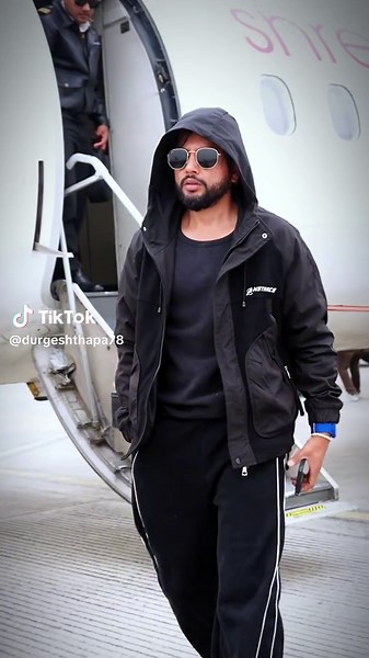 Stylish Travel Outfit for Private Jet Trips