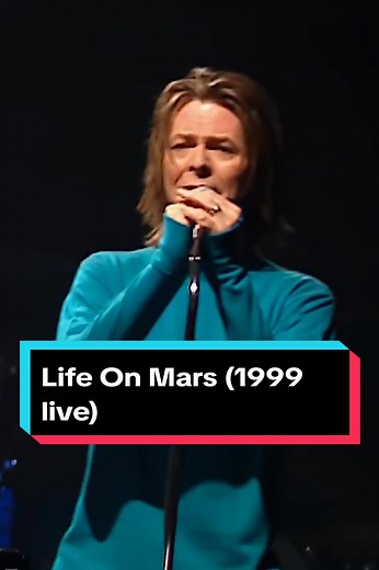 David Bowie - Life On Mars 🥰💜 (1999 live) #davidbowie #starman #fyp #rock #70s