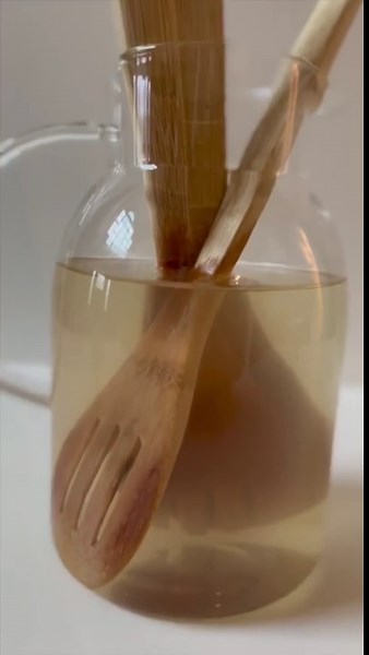 Restoring Wooden Utensils — A Kitchen Cleaning Essential