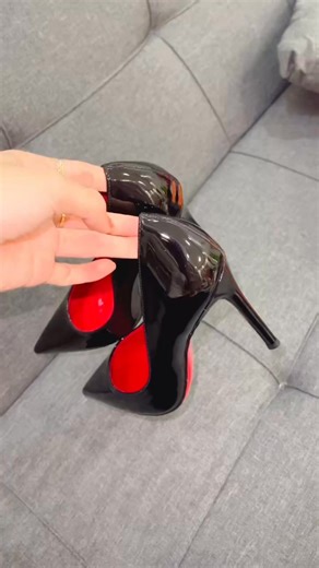 16 Collection on Reels