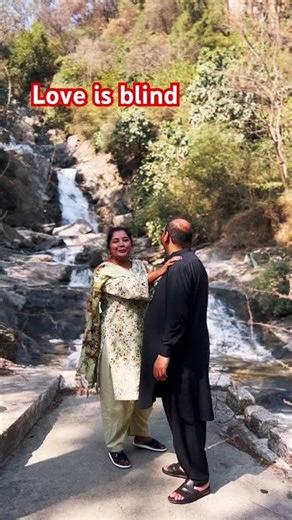 Love is blind #love #bolleywoodsong #bollywoodcoversongs #hindisong ✅🥰💕❤️🎁🎈♥️