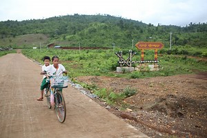 This 'model village' in Kachin hardly lives up to its name | Coconuts