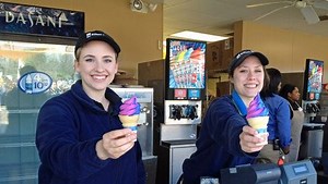 Want a job at Kings Island? Apply now