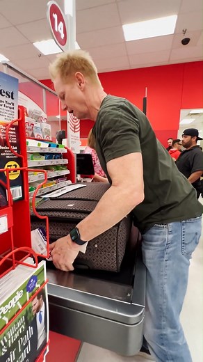 SURPRISE 🤣🤣 #prank #suitcase #funny #scared #viral #reels | Jordan Matter Photography