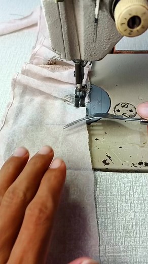 Essential Sewing Machine Tips for Beginners
