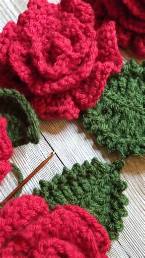 Rose ⛵ 🌹 No Sew Crochet Pattern ~ No wilt, Chain Rose by Doily Designs