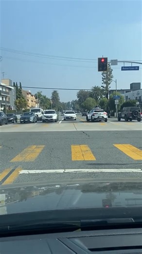 LOS ANGELES NOW on Instagram: ""Waymo issues around Robertson Blvd today.""