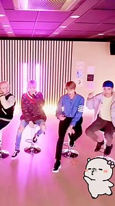 No more dream!!! Belleza!!! Aquí no hay autotune, no hay producción, no hay estudio! Es totalmente en vivo, acústico, en crudo!!! Amo a la rap line! Y mis maknaes cantando con tonos bajos, son tan lindos!!! 😍 #BTS #RM #JIN #suga #jhope #JIMIN #Taehyung #jungkook #NoMoreDream | love for BTS