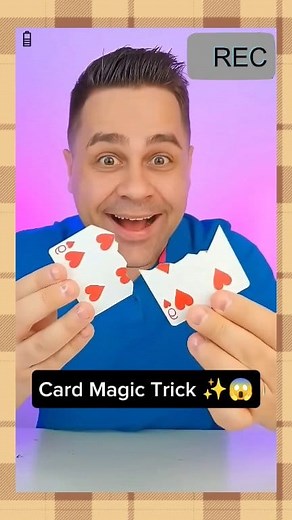 Card magic trick 😱 Trik mengembalikan kartu yg sudah sobek jadi utuh kembali ✨ Wait for tutorial 😂 #magic #trickmagic #funnymagic #sulap #lucu #hiburan #funny #fyp #reels #fypreels #viral #jangkauan | Eko Andrie