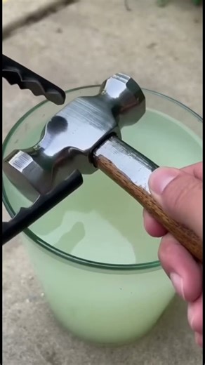Rusty Hammer Restored Instantly