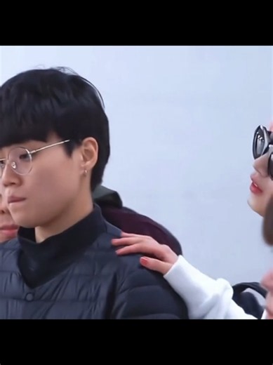Sana & Her Masc Lesbian Manager: Twice's Iconic Bond