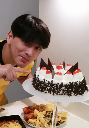 Early Christmas Celebration with Goldilocks Black Forest Cake