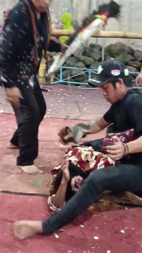 penyembuhan kesurupan jaranan #jaranan #kudalumping #kesurupan