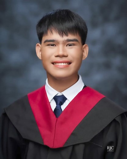 Graduating ang atake HAHA | Peter Jhon Taroy