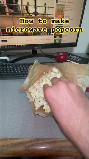 How to make microwave popcorn