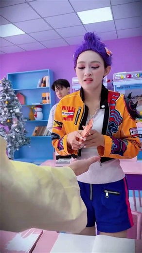 God has taken away all the phones#kda#kpop#fyp