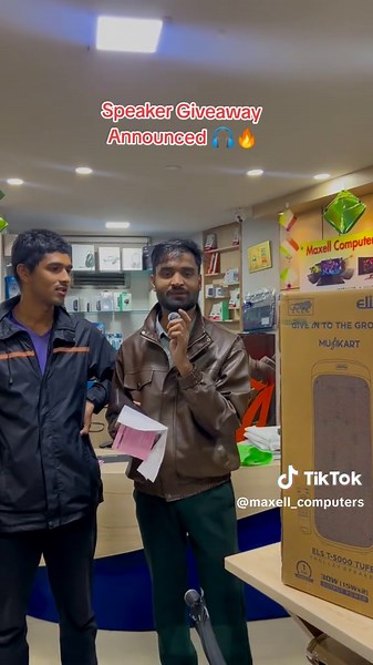 🎧🔥Speaker Giveaway Winner Announced! 🎉 The speaker giveaway we hosted has found its winner, and this brother has successfully won the prize! Congratulations! 🎁 Make sure to follow Maxell Computer so you don't miss out on more exciting giveaways and amazing prizes!