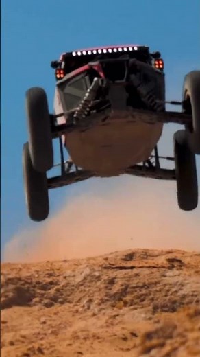 Blasting Through the Desert with the Losi Super Lasernut! 💥