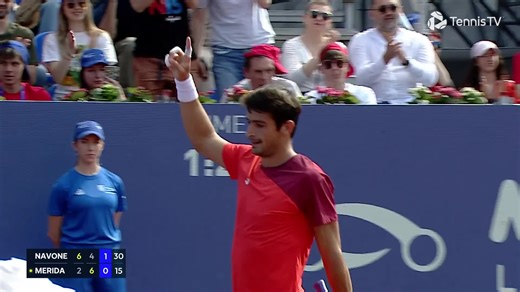 Mariano Navone shows his class in Bucharest