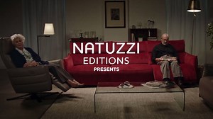 O verdadeiro significado de design e conforto. O sofá Natuzzi Editions Stupore possui formato extremamente relaxante através do seu sistema reclinável que permite descansar de maneira plena; apenas 1 toque e você estará e se sentirá como se estivesse em uma cama! | Natuzzi Editions