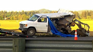 Truck driver in Oregon crash that killed 7 arrested on DUI charges