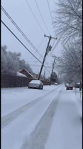 Heavy snow and ice brought down multiple power lines across Branson, triggering violent electrical arcs, transformer explosions, and small fires in the middle of the day. Sparks lit up the snow-covered streets as residents watched in shock while crews rushed to shut power down. | Branson Area Breaking News