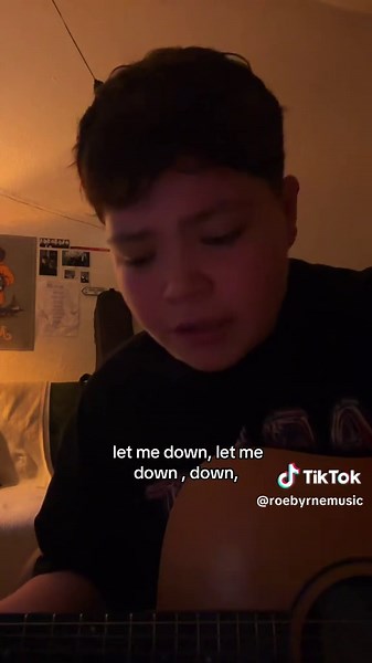 Let Me Down Slowly Cover by Alec Benjamin